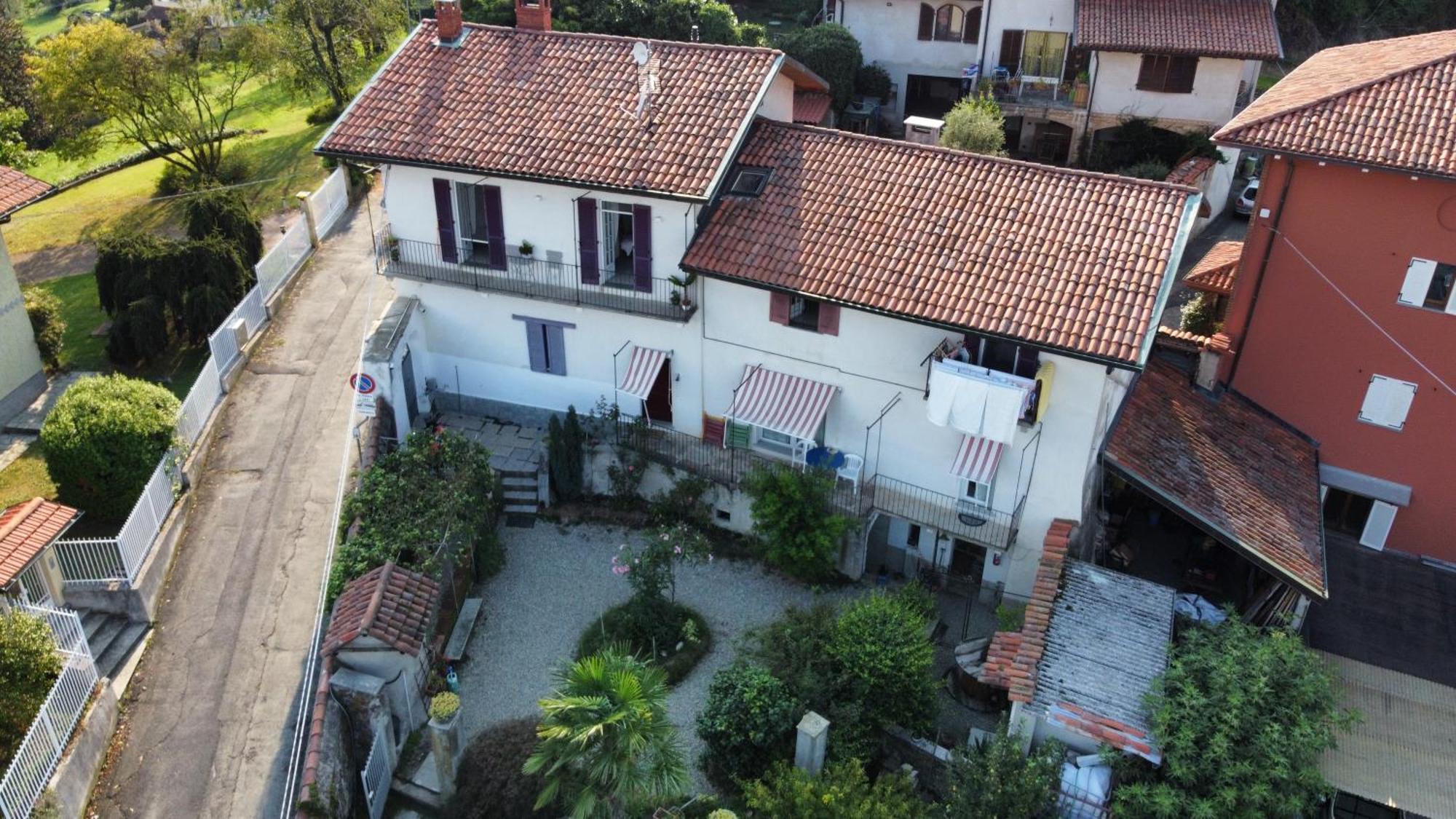 La Casa Di Pietro Hotel Cerrione Exterior photo